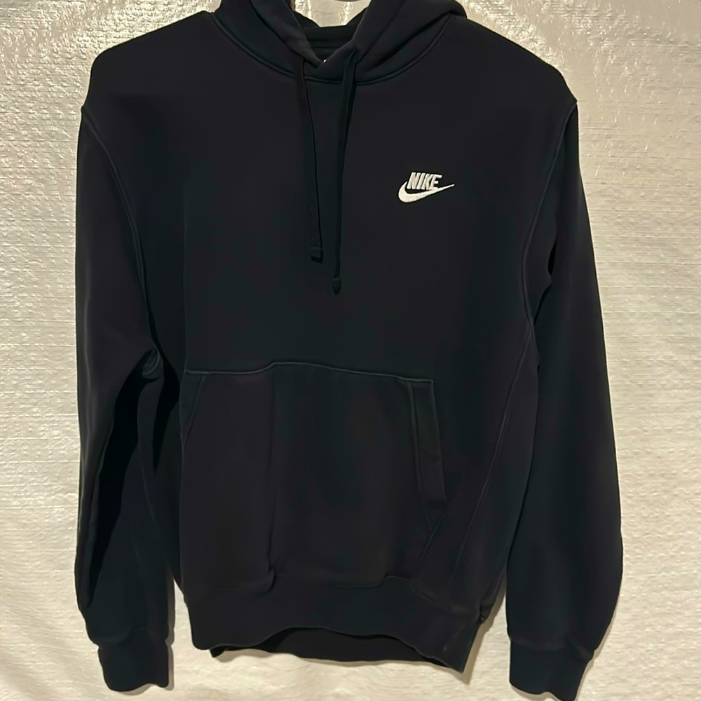 Men’s Nike hooded sweatshirt